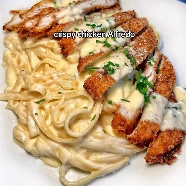Crispy Chicken Bacon Alfredo